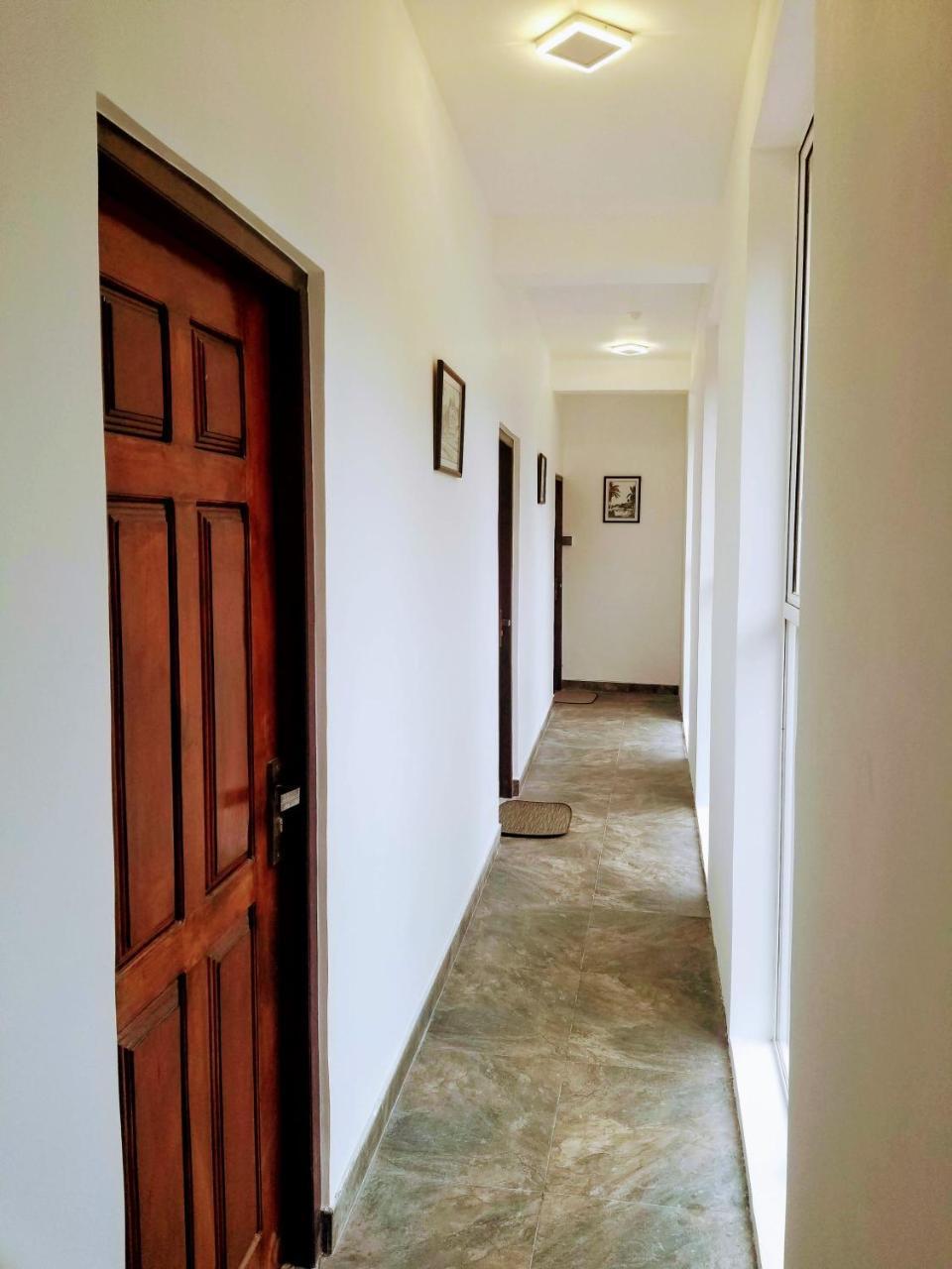 Queens Mount Kandy Bagian luar foto